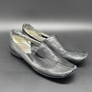 Sesto Meucci Black Perforated Women's Flats Sz 7